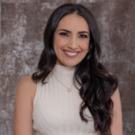 Bárbara Helen Abreu Valadares